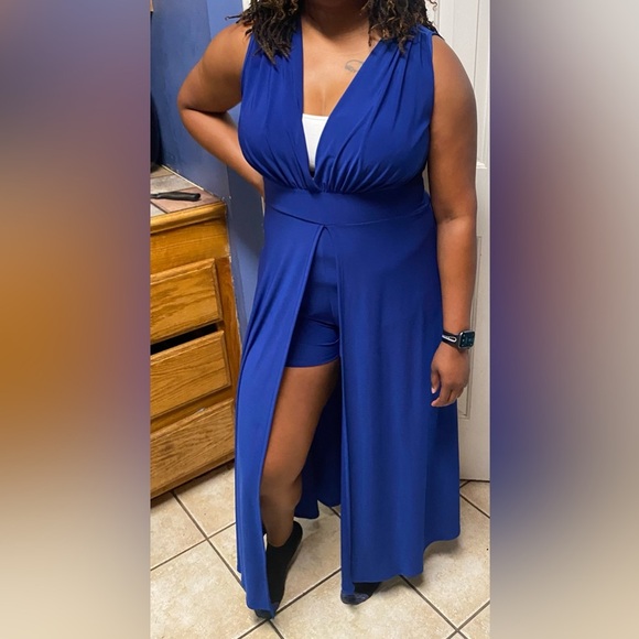 Find Me Plus Romper Dress Royal Blue Short Sleeve V Neck Elegant Size 1X - Picture 2 of 12
